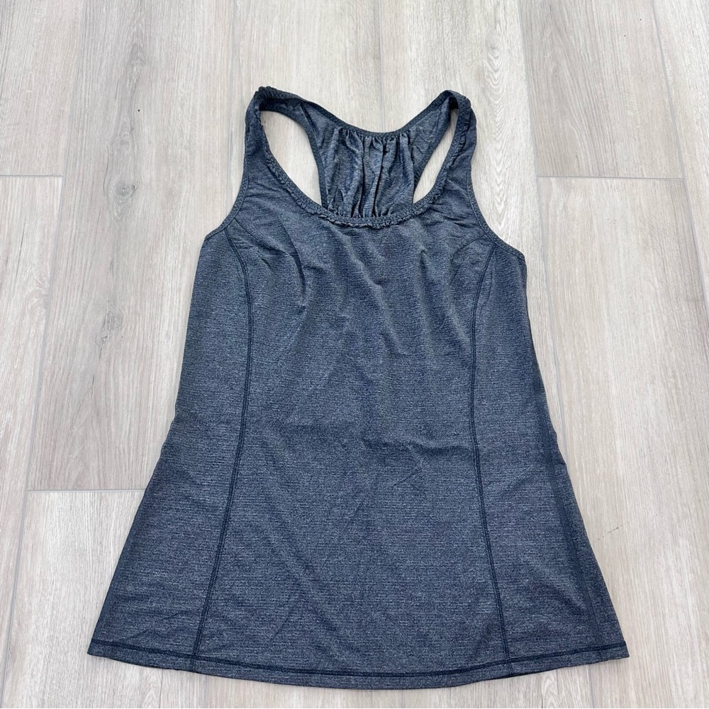 Lululemon run silver bullet tech ruffle racerback tank grey black size 6 - Picture 2 of 7